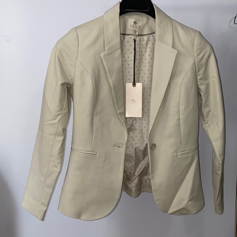 NWT Cream Blazer